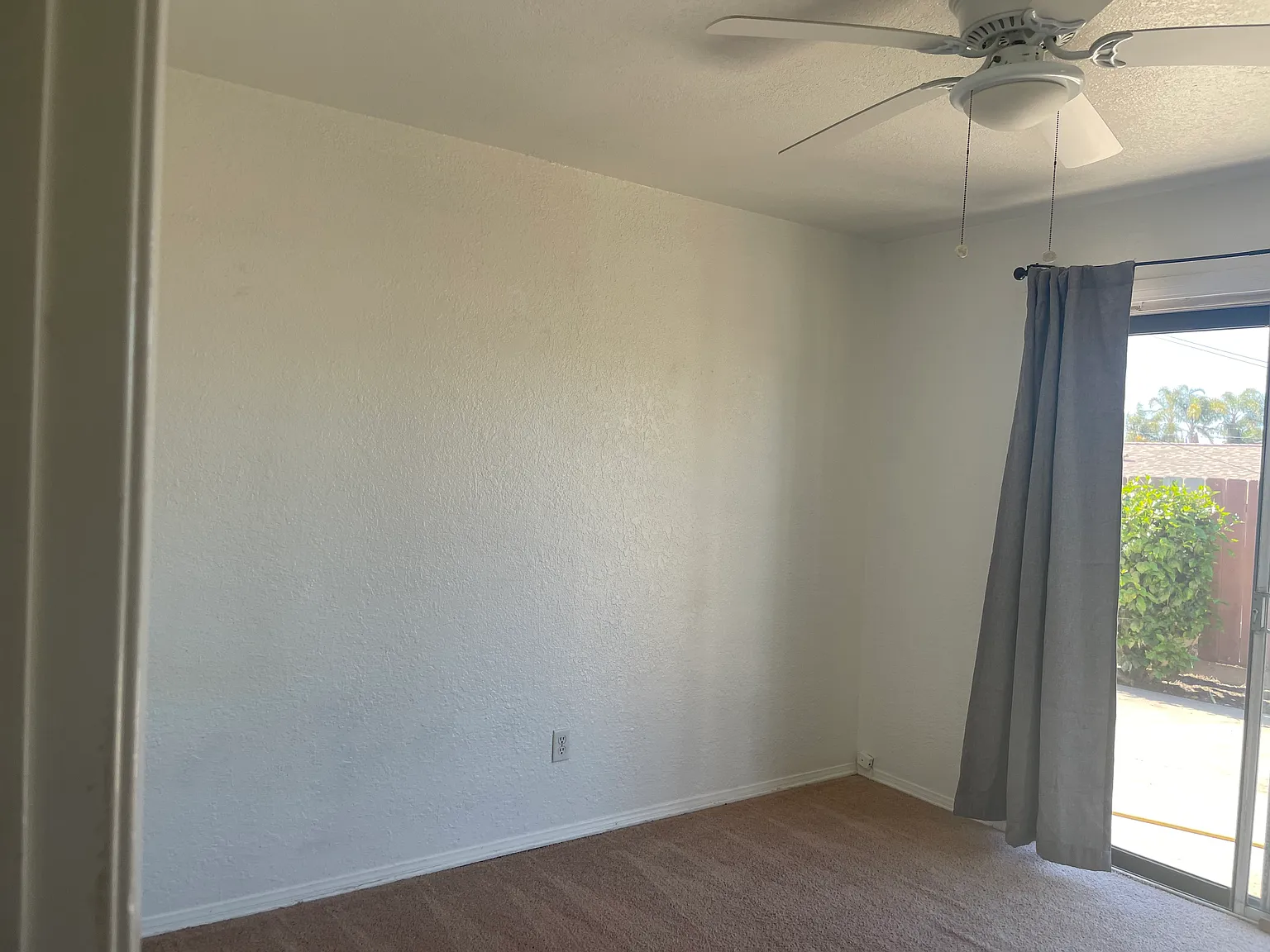 3 bed, 1500 sqft, $1,275 — Photo 1