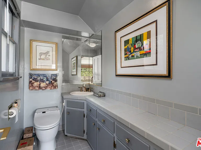 3331 Bennett Dr — Photo 19