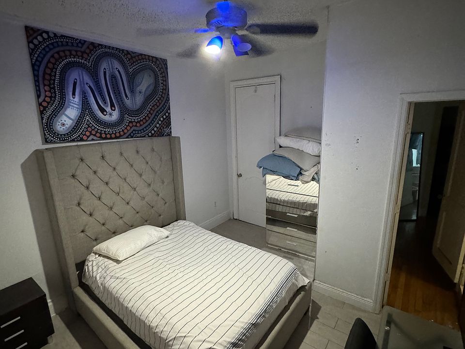 1st image of 4514 NE 1st Ave Floor 2