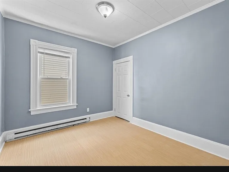 20 Ashland Ave #20 — Photo 5