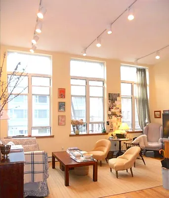 Rented by Level Group | media 16