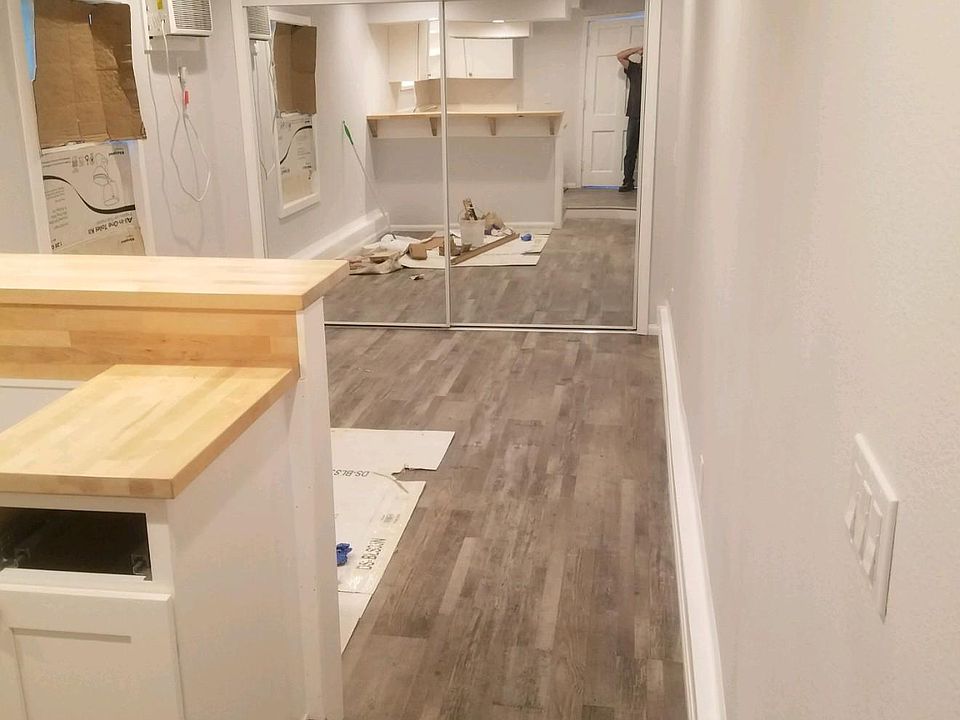 1st image of 2118 California Ave #2118
