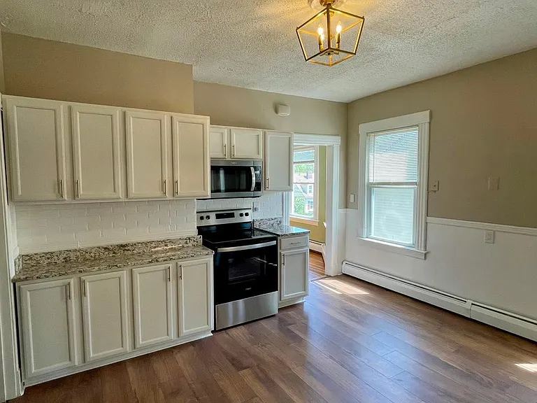 205 S Highland St #2 — Photo 7