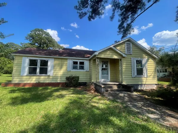 57 Legion Dr, Monroeville, AL 36460