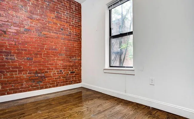 Rented by Keller Williams NYC | media 17