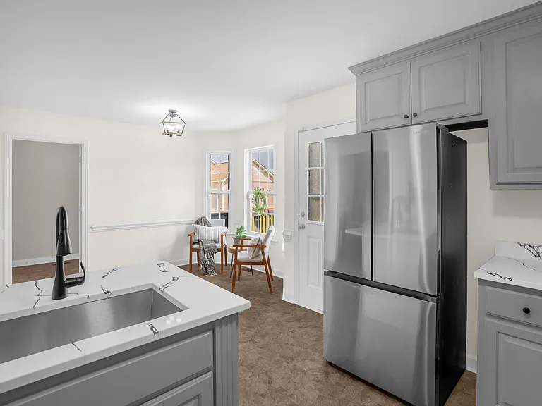 46 Bayberry Ln — Photo 16