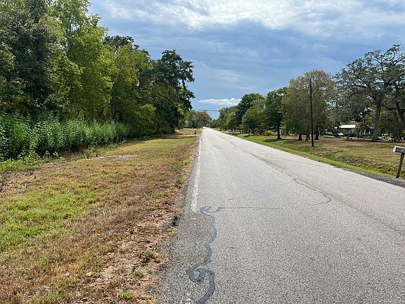 5th image of 3910 County Road 651