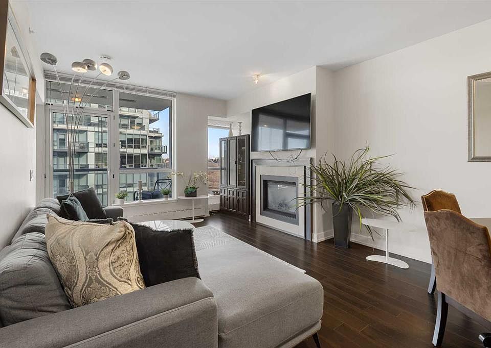 1st image of 222 S Riverfront Ave SW #1322