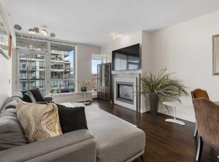 222 S Riverfront Ave SW #1322, Calgary, AB T2P 0X2