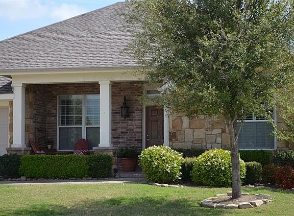 4th image of 1019 San Antonio Dr
