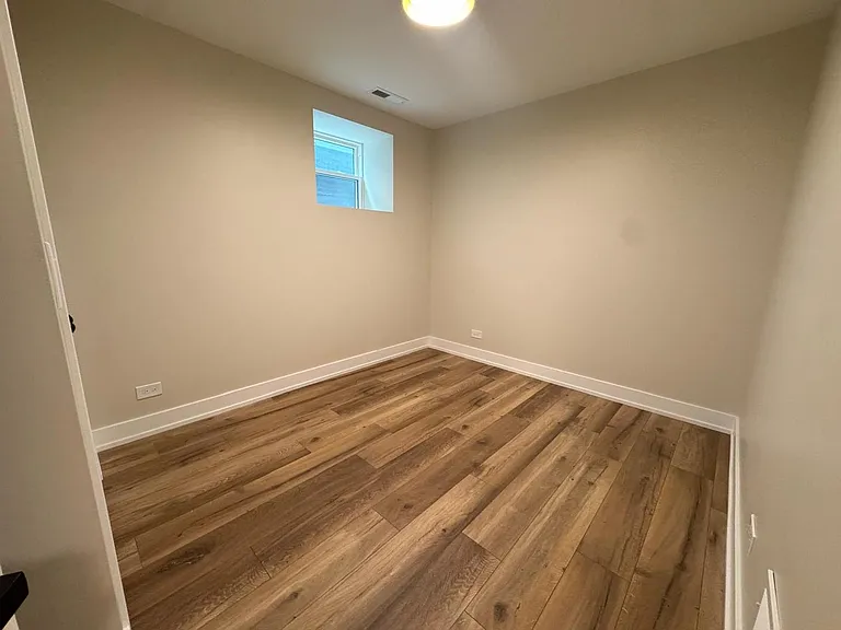 2522 W Charleston St #1 — Photo 7