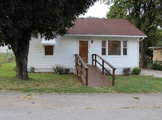 107 W Walnut St, Irvington, KY 40146