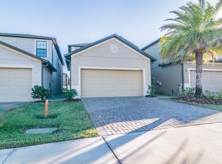 2720 Garden Falls Dr, Brandon, FL 33511