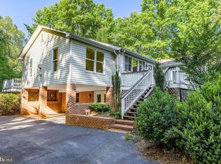 3628 S Spotswood Trl, Barboursville, VA 22923