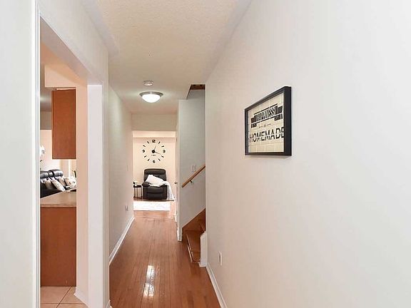 3rd image of 22 Quailvalley Dr