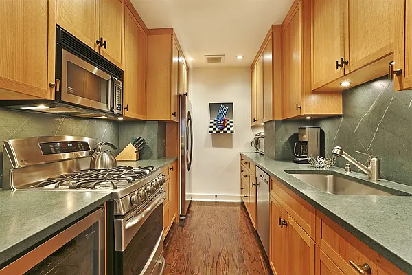 Sold by Corcoran | media 20