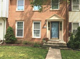 7902 Pebble Brook Ct, Springfield, VA 22153