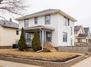 3325 15th St, Racine, WI 53405