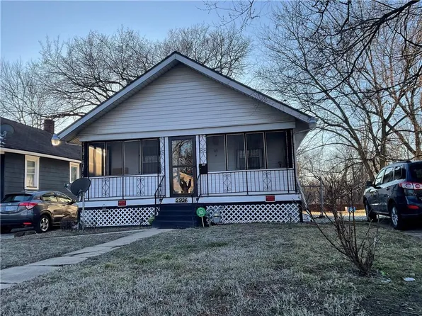 2924 N 27th St, Kansas City, KS 66104