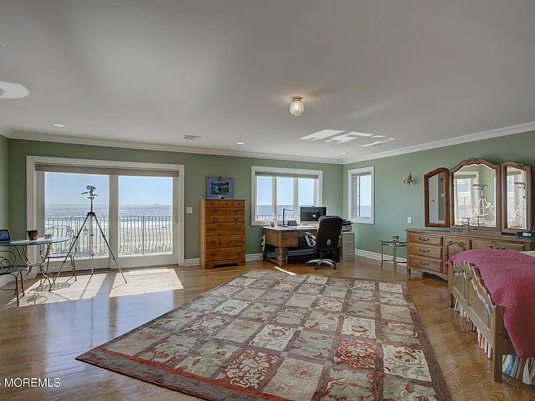 1007 Ocean Ave — Photo 40