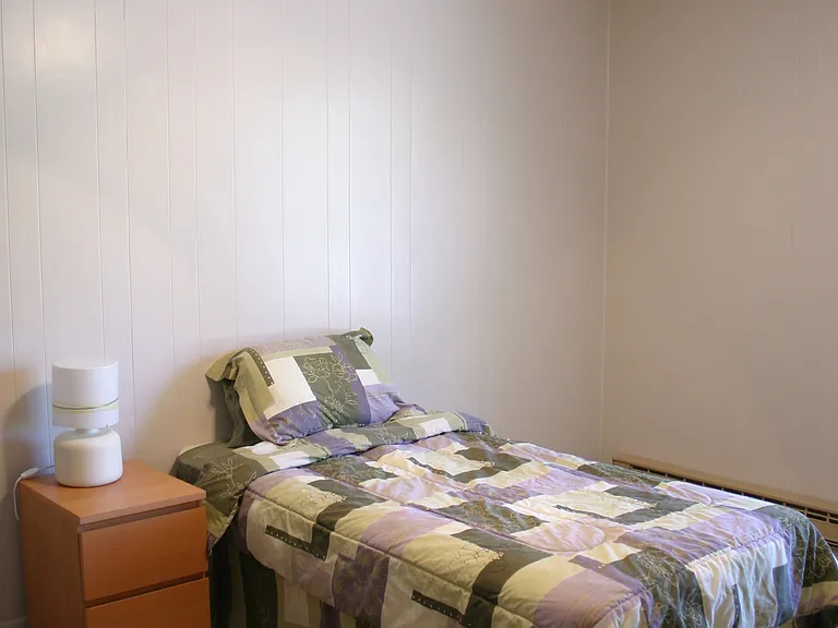 Crestview Apartments — Photo 18