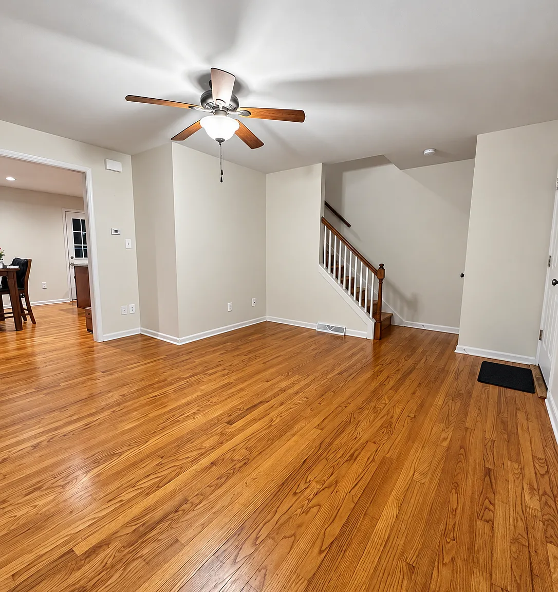16 Batt Ave — Photo 2