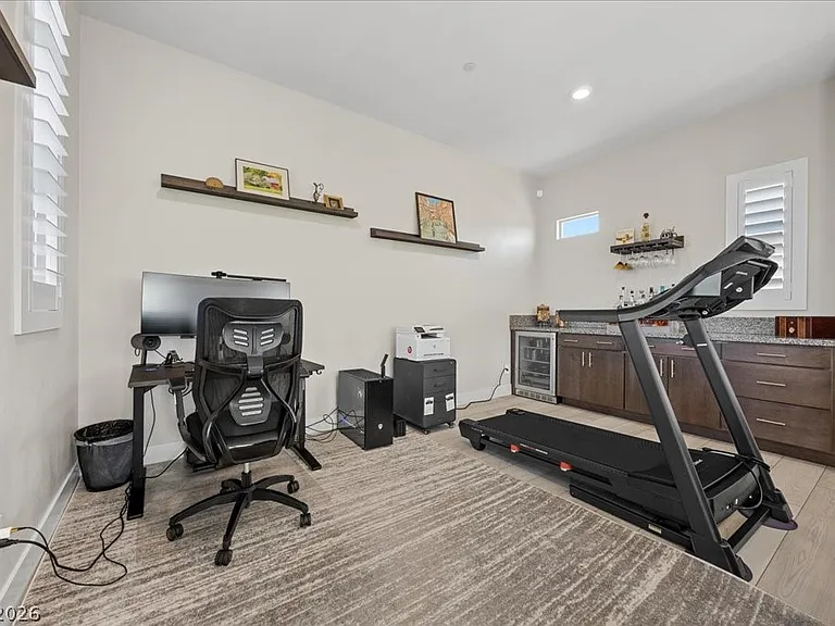 4262 Swift St — Photo 28