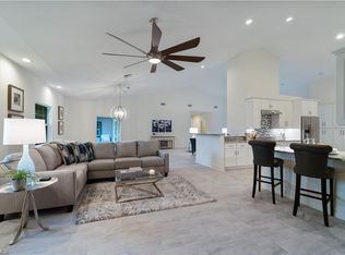 114 Edgemere Way S, Naples, FL 34105