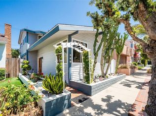 537 3rd St, Manhattan Beach, CA 90266