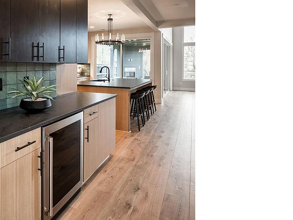 4th image of S Bruner Rd