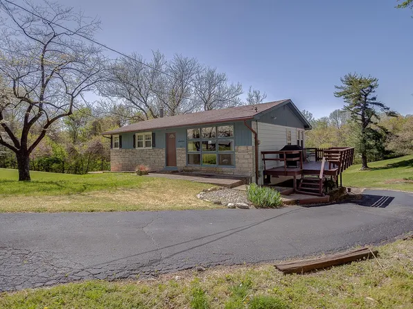 16 Ambrosius Pl, Caseyville, IL 62232