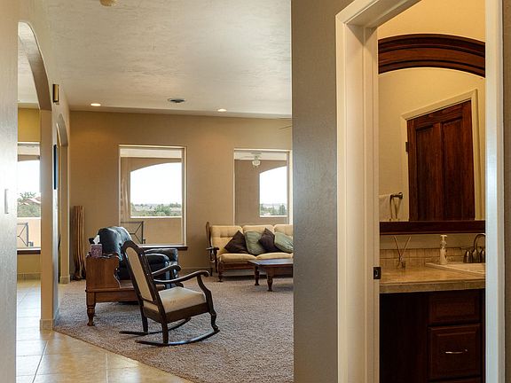 5th image of 6422 Red Rock Ct