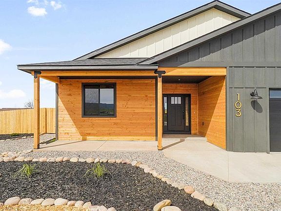 2nd image of 103 Wild Horse Drive