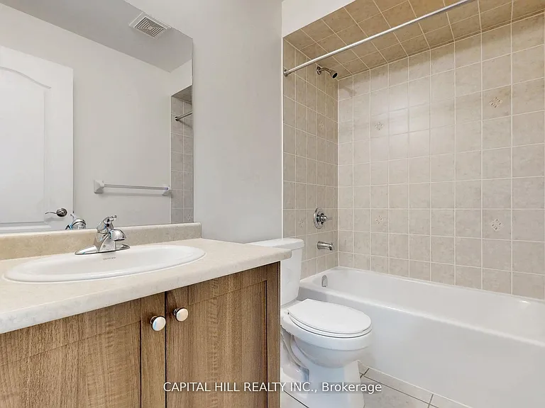 7 Pidgeon St — Photo 17
