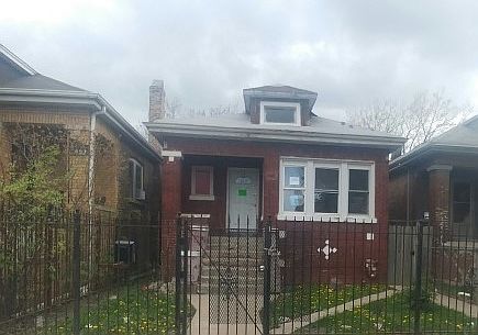 1st image of 934 N Homan Ave