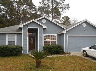 8475 Starbrite Ct, Jacksonville, FL 32210