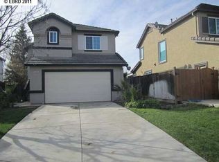 1028 Crossridge Dr, Brentwood, CA