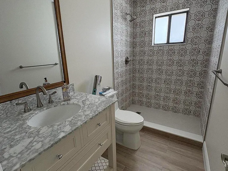 10928 SW 2nd St — Photo 7