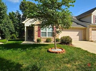2915 Beckenham Way, Greenwood, IN 46143