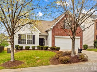 114 Charing Pl, Mooresville, NC