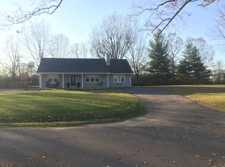 185 Hammond Lake Rd, Cadiz, KY 42211