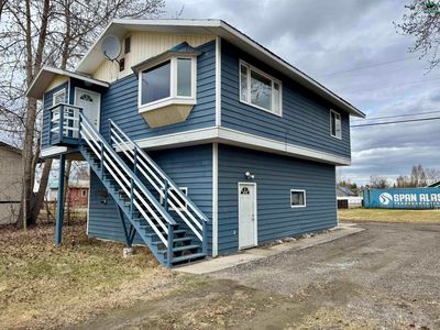 137 E 7th Ave, North Pole, AK, 99705
