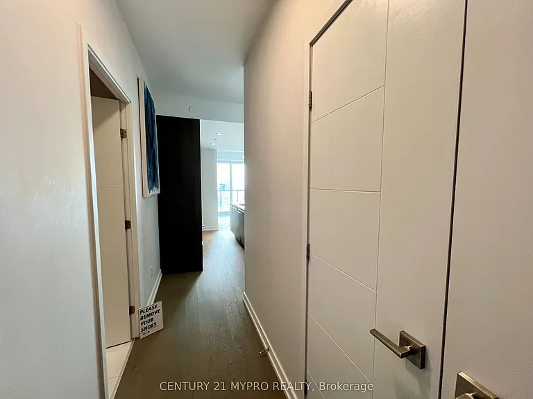 488 University Ave #4003 — Photo 16
