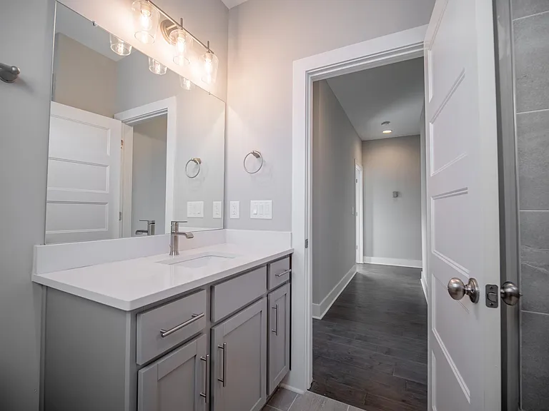 Upstairs Hall Bath