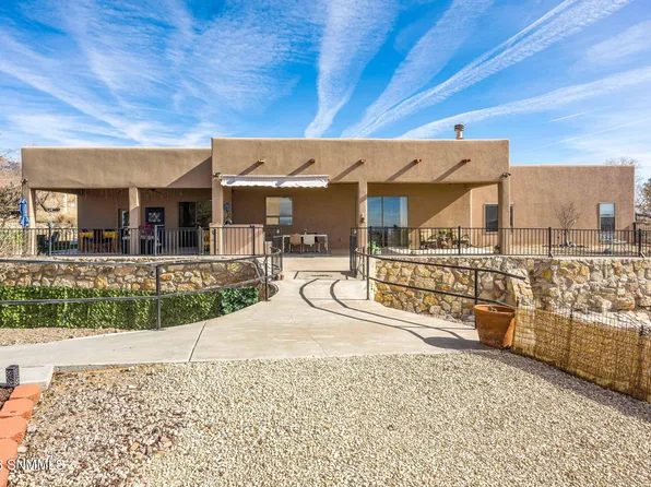 5000 Mother Lode Trl, Las Cruces, NM 88011