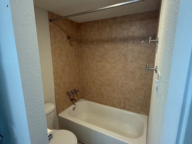 2110 Deer Run Dr #A — Photo 9
