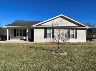 250 Deerfield Ln, Wytheville, VA 24382