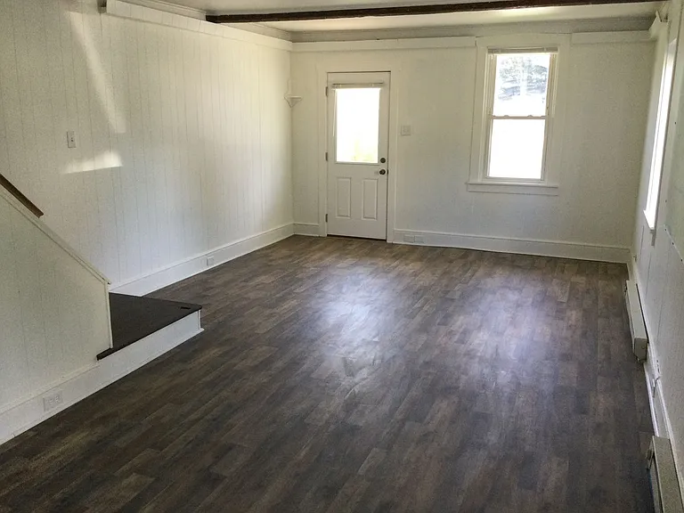 209 W Frederick St — Photo 45