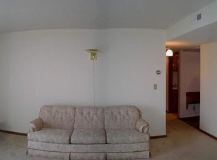 1801 Becker Ave SE APT 205, Willmar, MN 56201