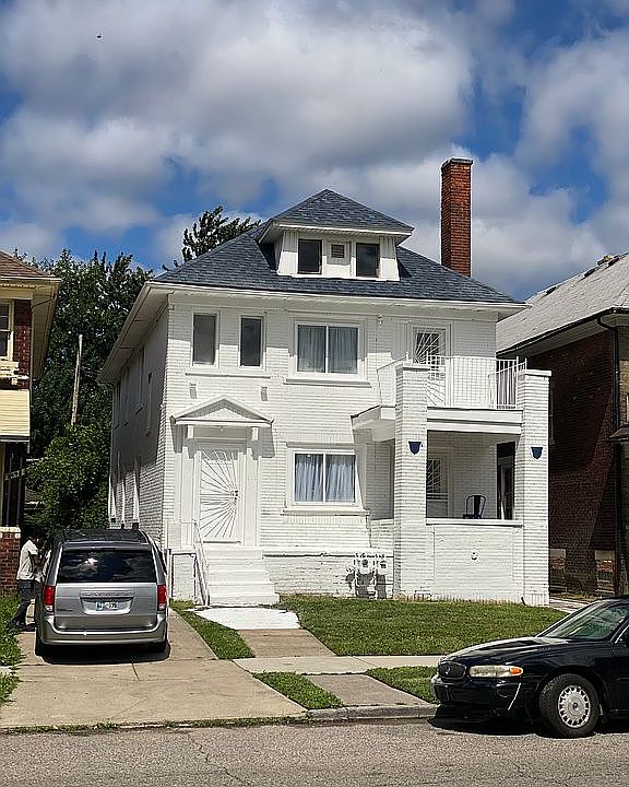 1st image of 2490 Hazelwood St